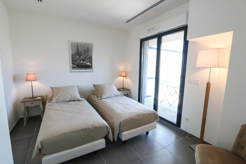 Unique A Cannes Apartment Стая снимка